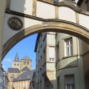 Trier- (247)