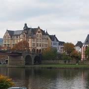 Trier- (46)