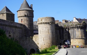 #Fougeres