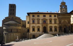 #Arezzo